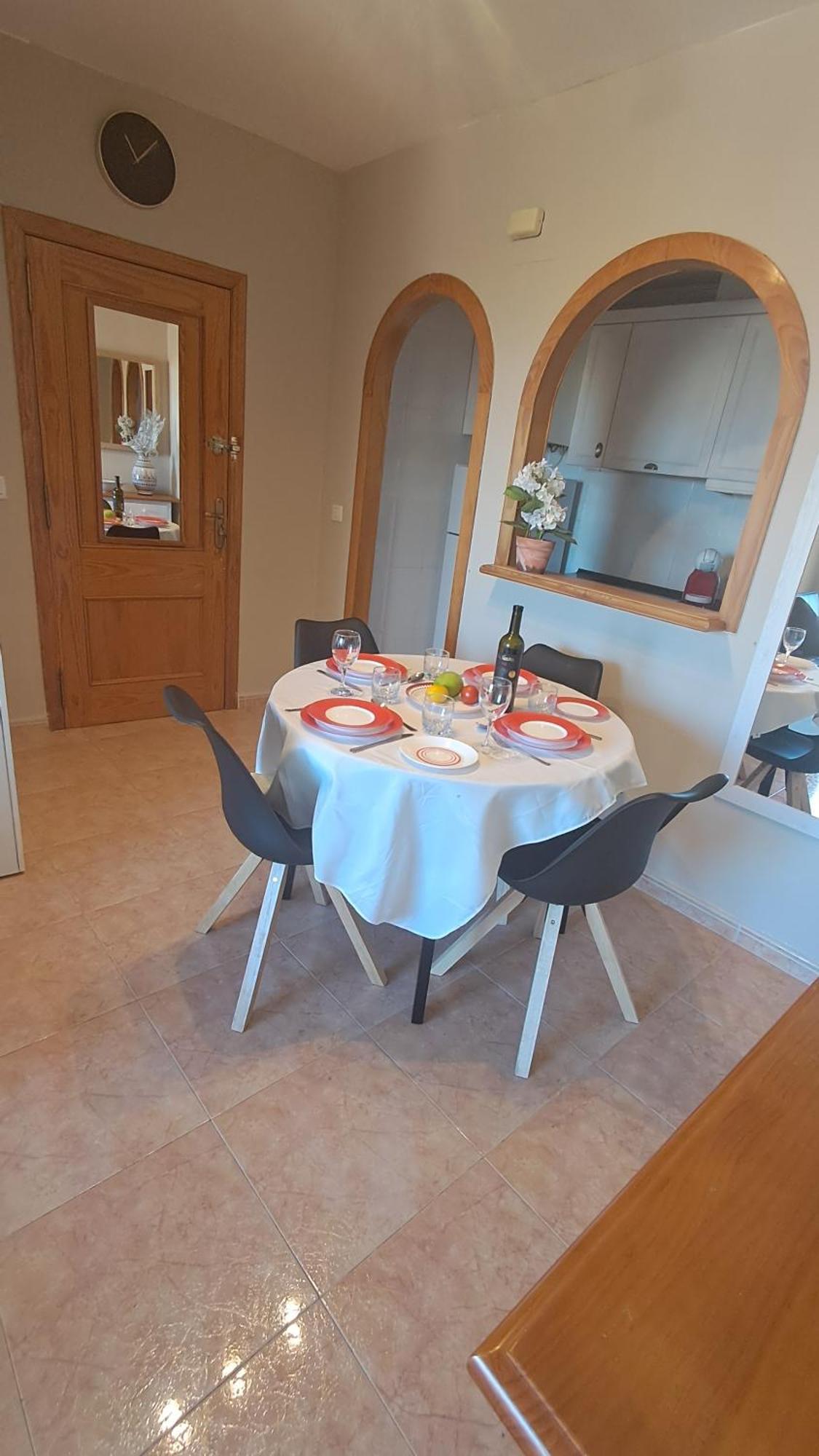 Appartement Adventure Harbour à Torrevieja Extérieur photo