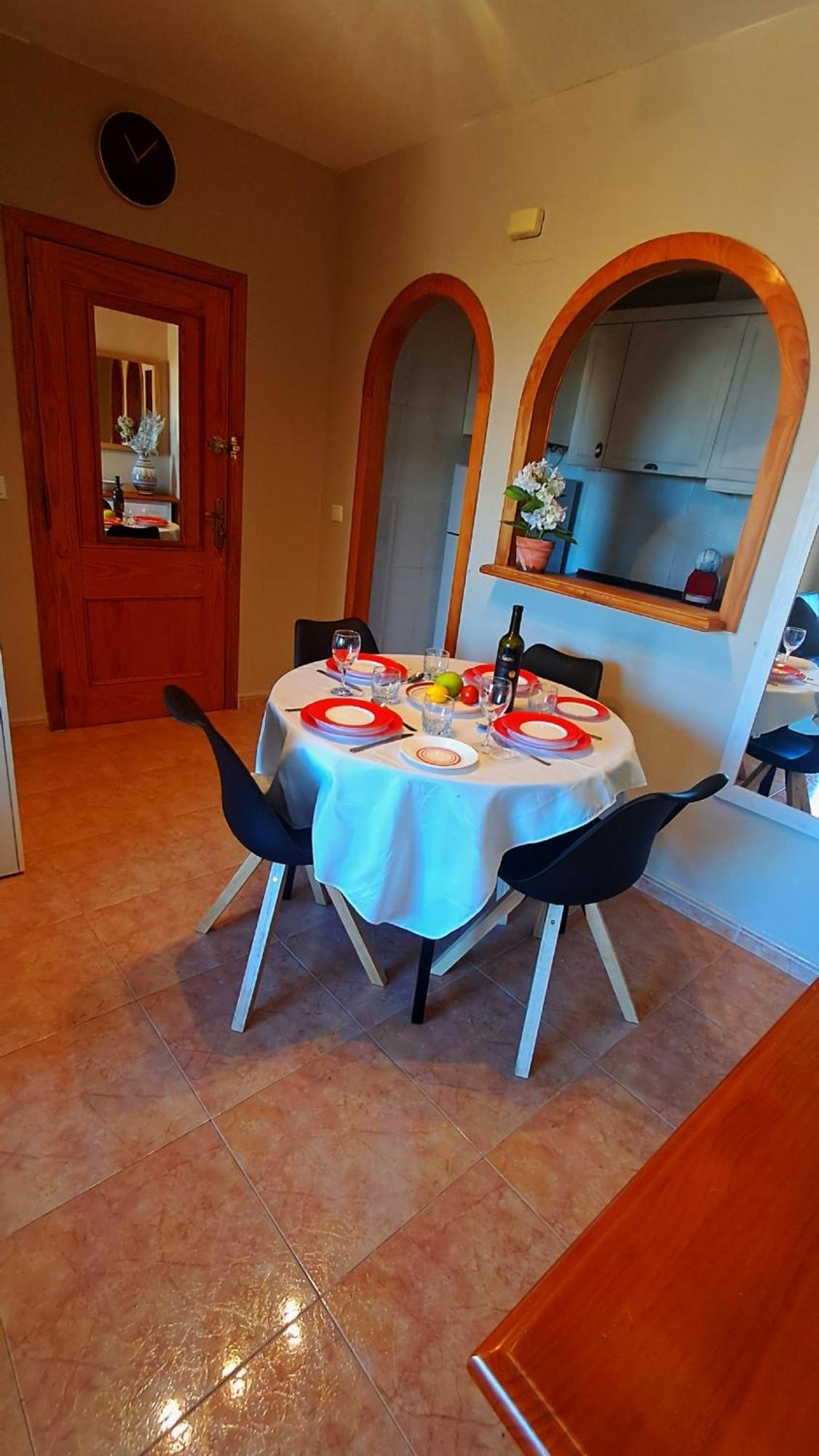 Appartement Adventure Harbour à Torrevieja Extérieur photo